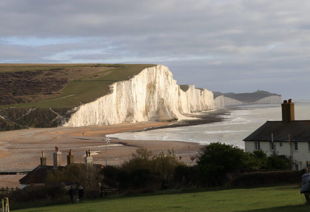 セブンシスターズ-Cuckmere Haven-Coastguard Cottages